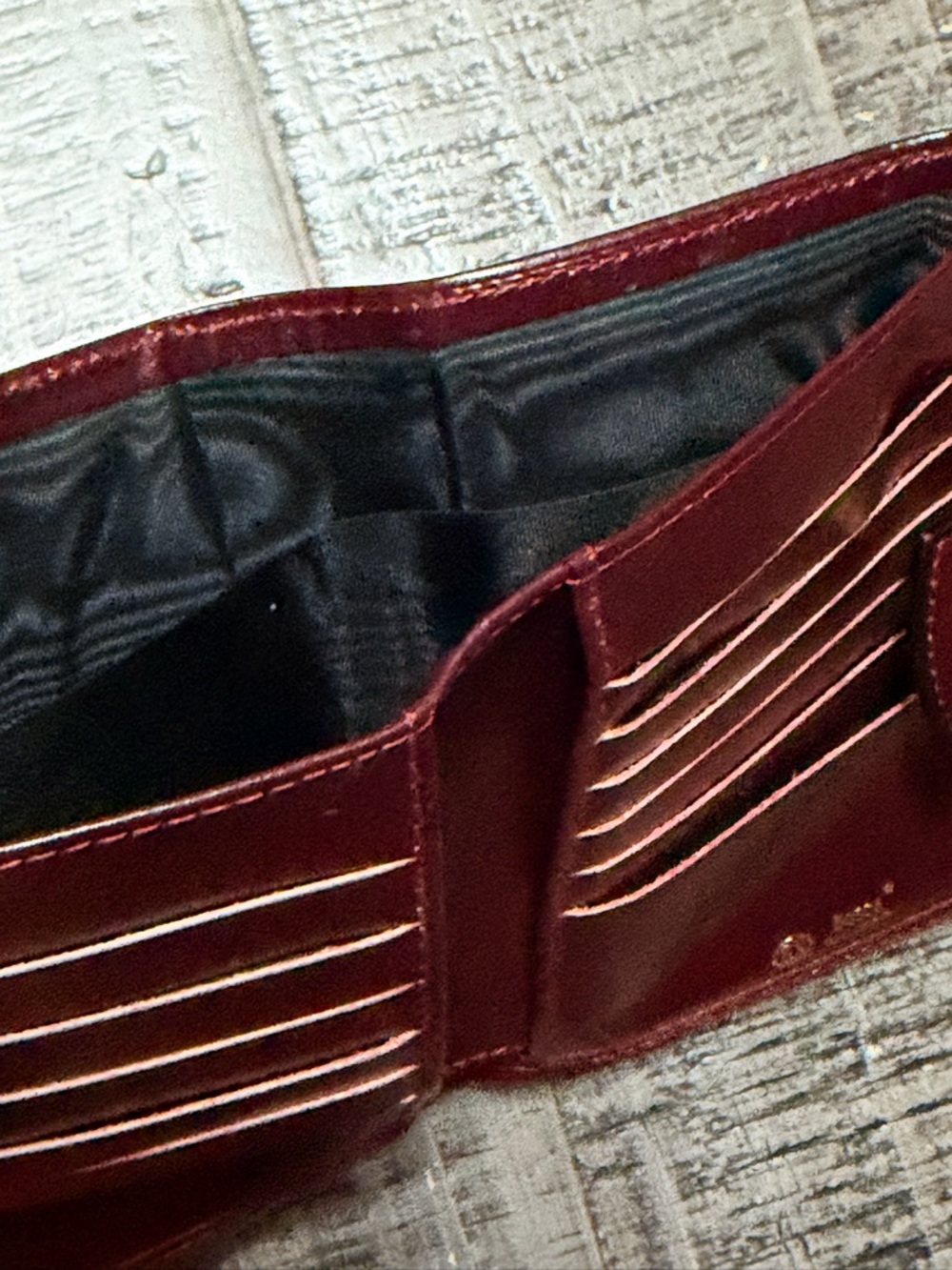 Bosca Burgundy Leather Wallet with Gold Logo - Picture 9 of 10